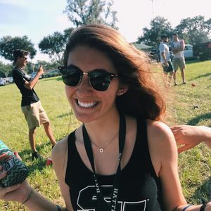 Meet your Posher, Hannah